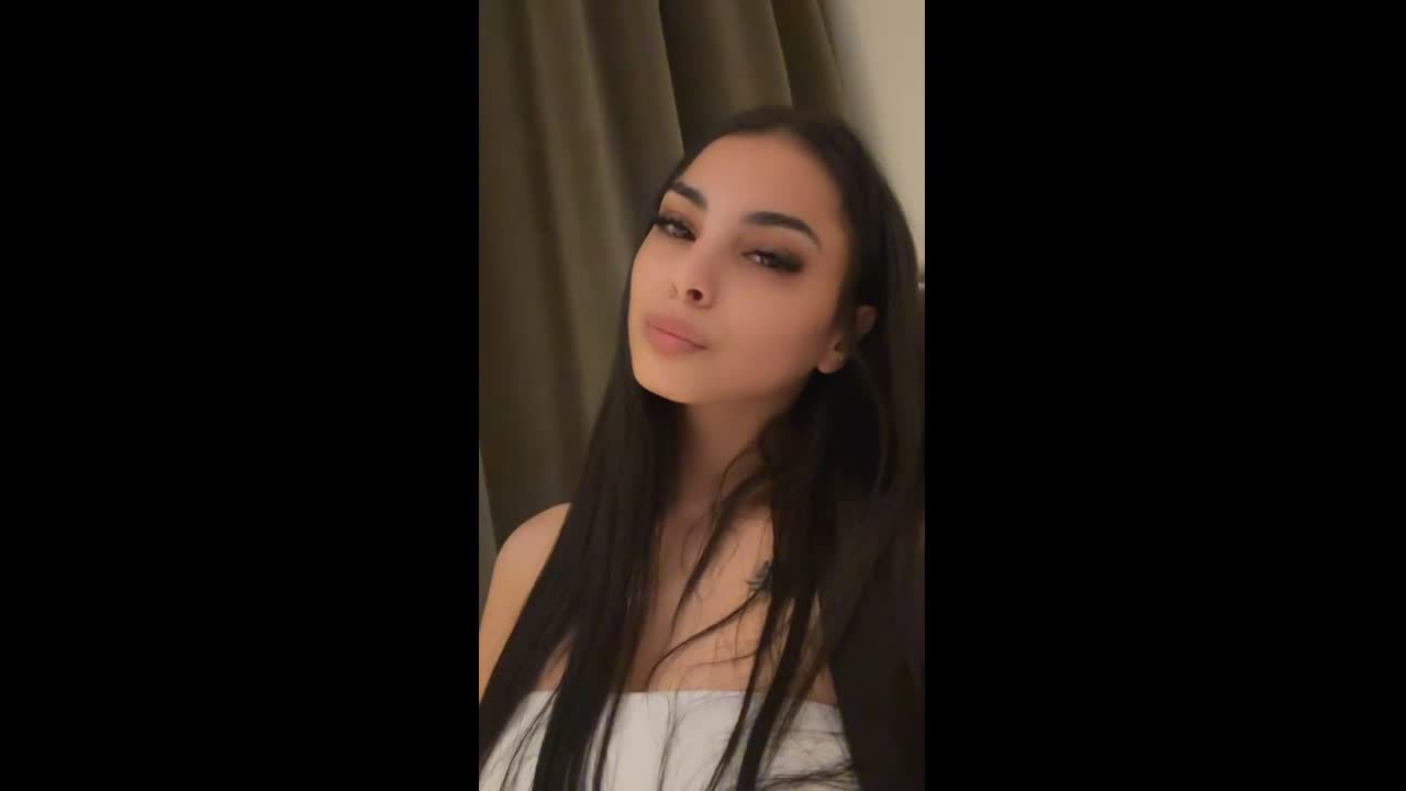 Mary - Escort