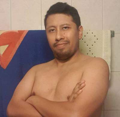 Homme cherche coquine hot ou cougar à baiser