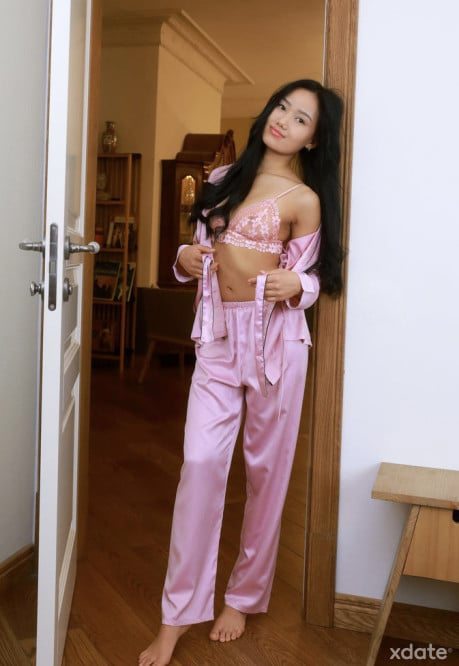 Asiatische Mädchen in Thun