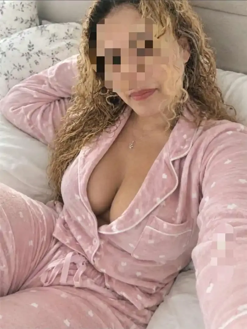 Latina chaude