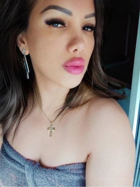 Suce ma bite et mange mon sperme