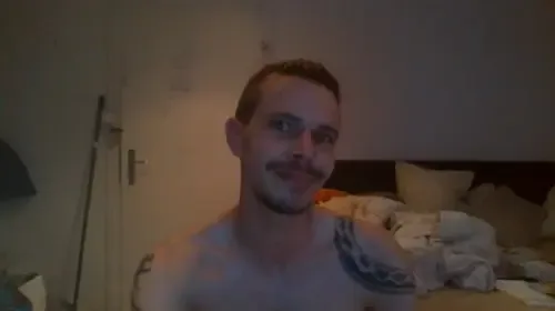Escortboy Lausanne pour tous le monde qui à besoin de moi