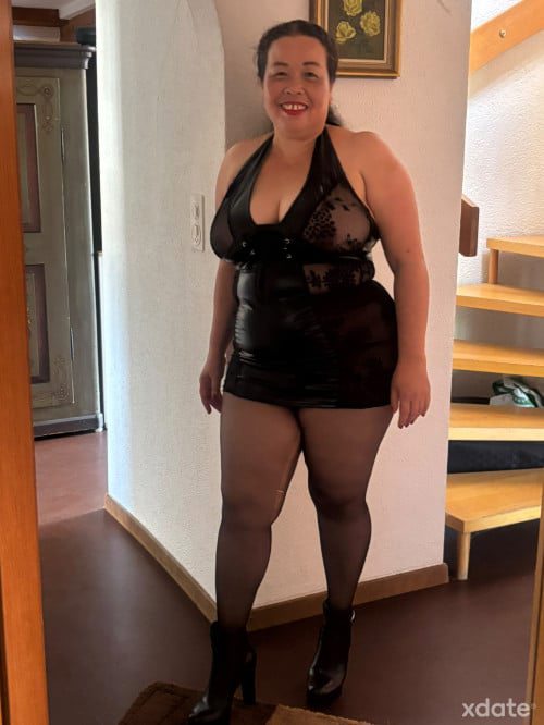 Neu!! Thaigirl LINDA - Top Massage zum Entspannen!