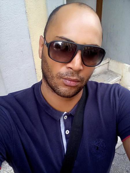 Jeune homme brésilien