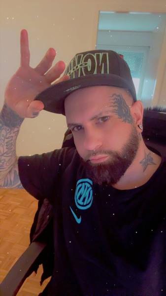 Sexfriends Escortboy pas cher!