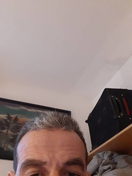 Escort je reçois et je me deplace.