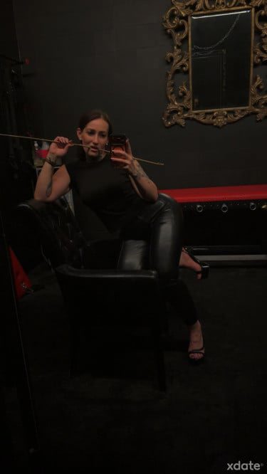 Dirty Games/Fussfetisch/Online-Erziehung/Kaviar/ Tease&Denial