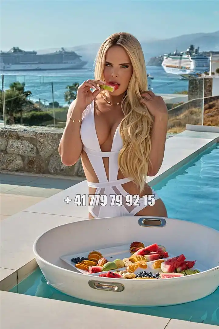 Escort trans - Zurich - TS Leticia XL in