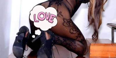 Trixie travesti escorté