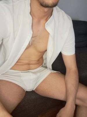 Escorte homme XL domi