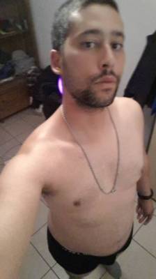 Jeune homme métissé suisse maroc