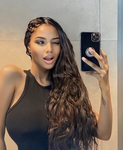 Lia