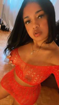 Kelly Colombienne très sexy
