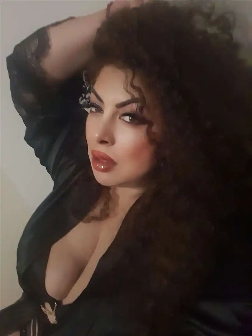 Escort girls - Valais - Vétroz - Bonne m