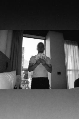 Escort boy 20 ans
